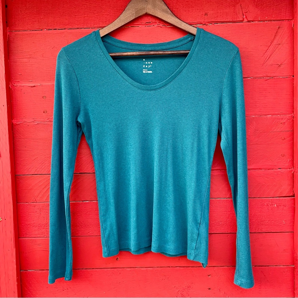 A New Day cotton ribbed long sleeve scoop neck top